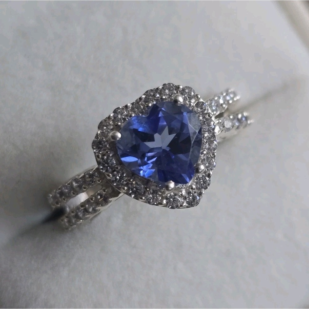 Sterling Silver 925 Heart Cut Blue CZ Halo Ring w/ Split Shank – Size 6.5